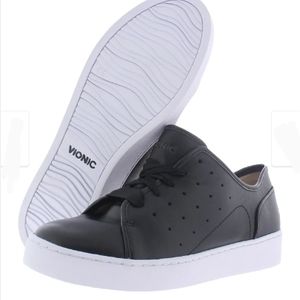 New women's Vionic Keke Sneaker shoe size 10